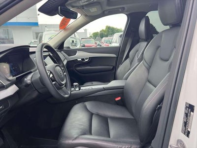 2024 Volvo XC90 Core Bright Theme