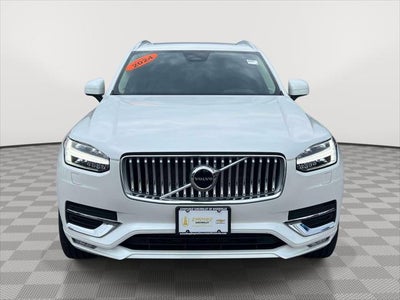 2024 Volvo XC90 Core Bright Theme