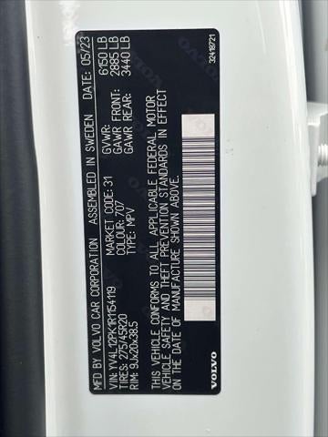2024 Volvo XC90 Core Bright Theme