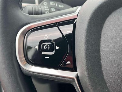 2024 Volvo XC90 Core Bright Theme