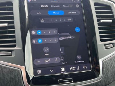 2024 Volvo XC90 Core Bright Theme