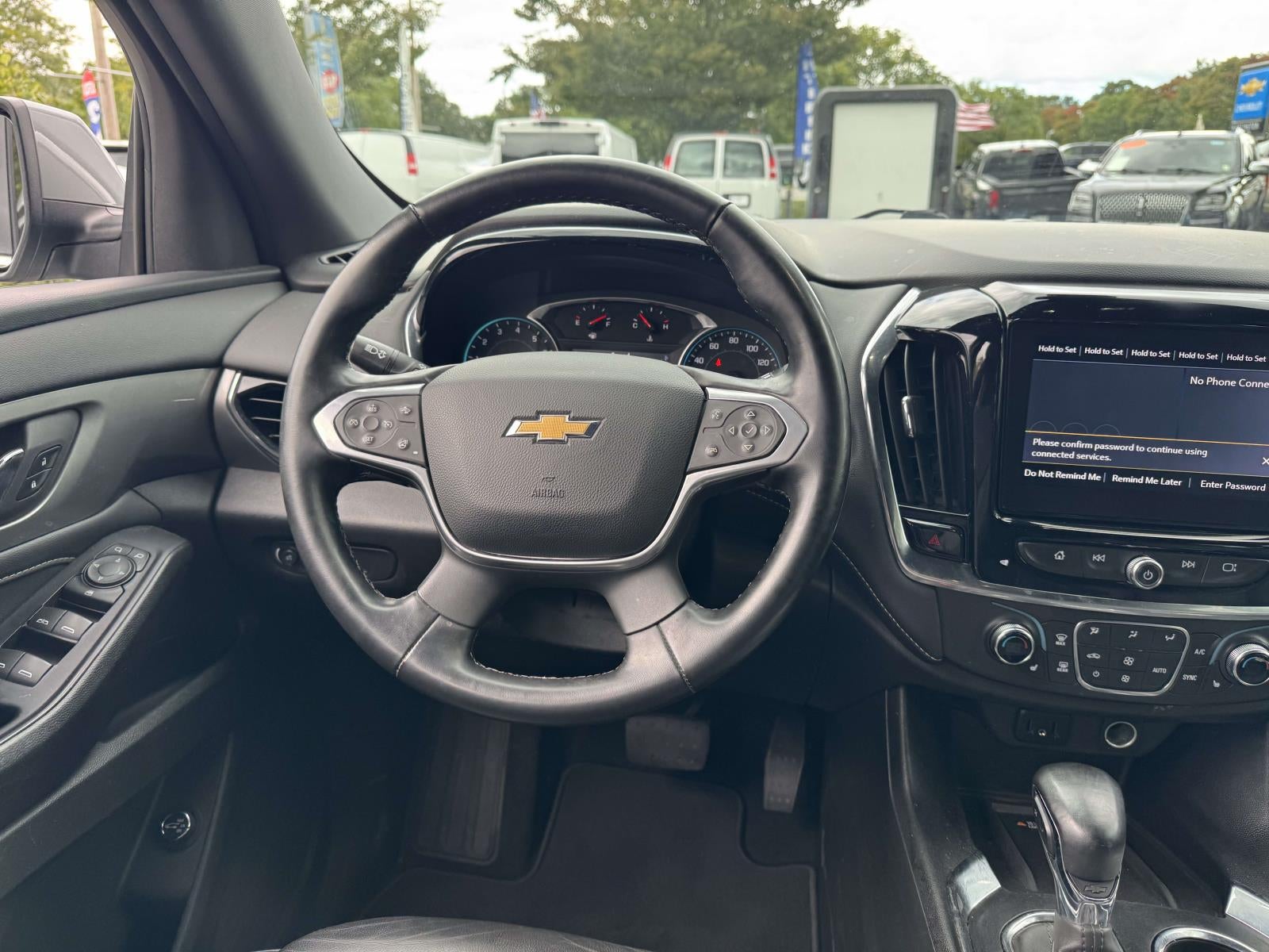 2023 Chevrolet Traverse LT Leather