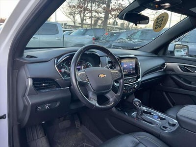 2022 Chevrolet Traverse LT Leather