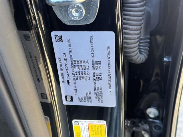 2024 Chevrolet Suburban LT