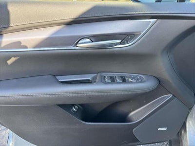 2023 Cadillac XT5 Luxury