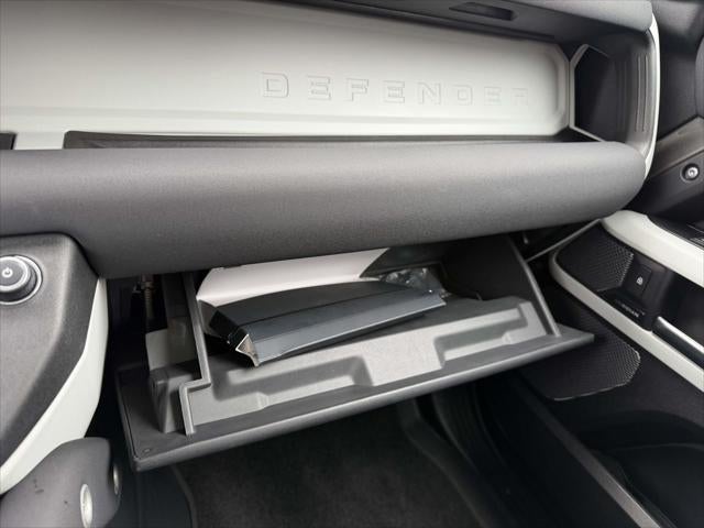 2023 Land Rover Defender S