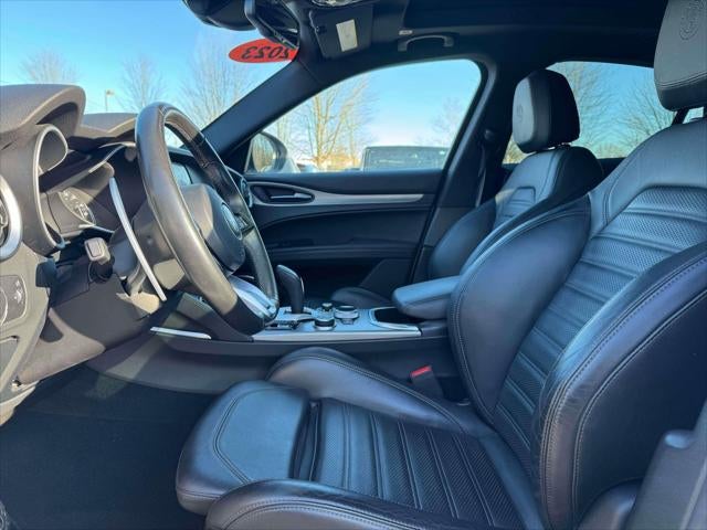 2023 Alfa Romeo Stelvio Veloce