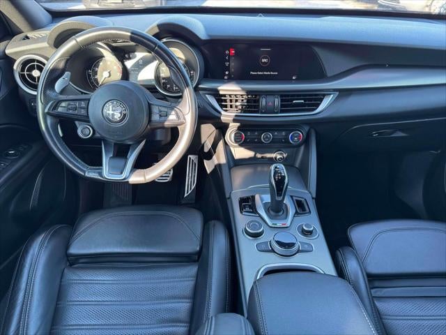 2023 Alfa Romeo Stelvio Veloce