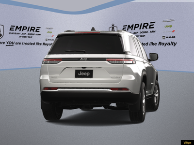 2025 Jeep Grand Cherokee GRAND CHEROKEE LAREDO X 4X4