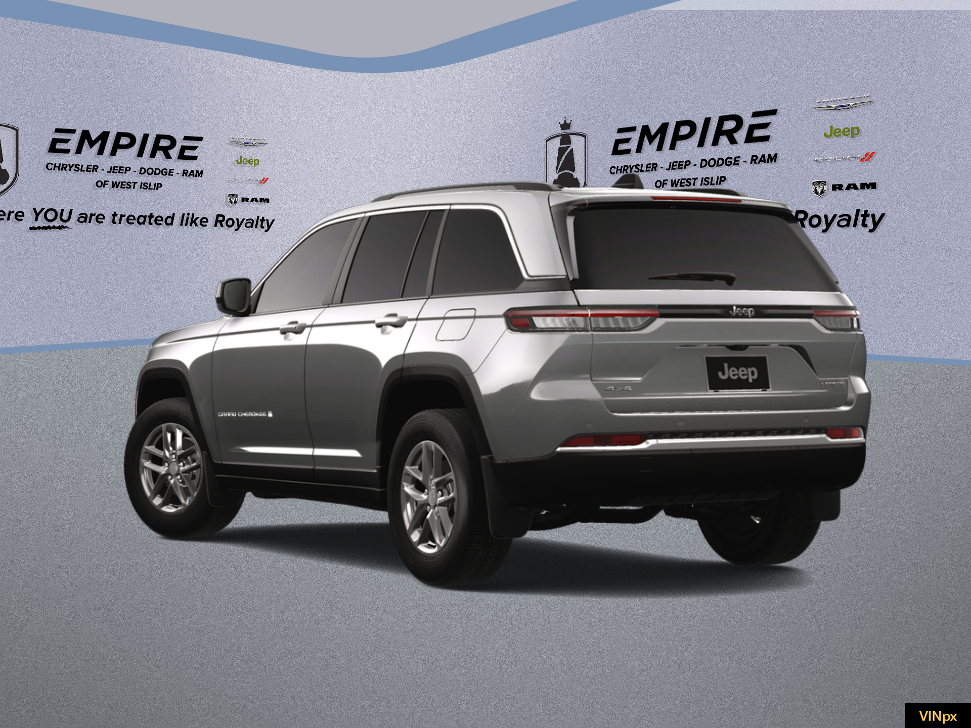 2025 Jeep Grand Cherokee GRAND CHEROKEE LAREDO X 4X4