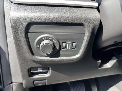 2025 Jeep Grand Cherokee GRAND CHEROKEE L LAREDO X 4X4