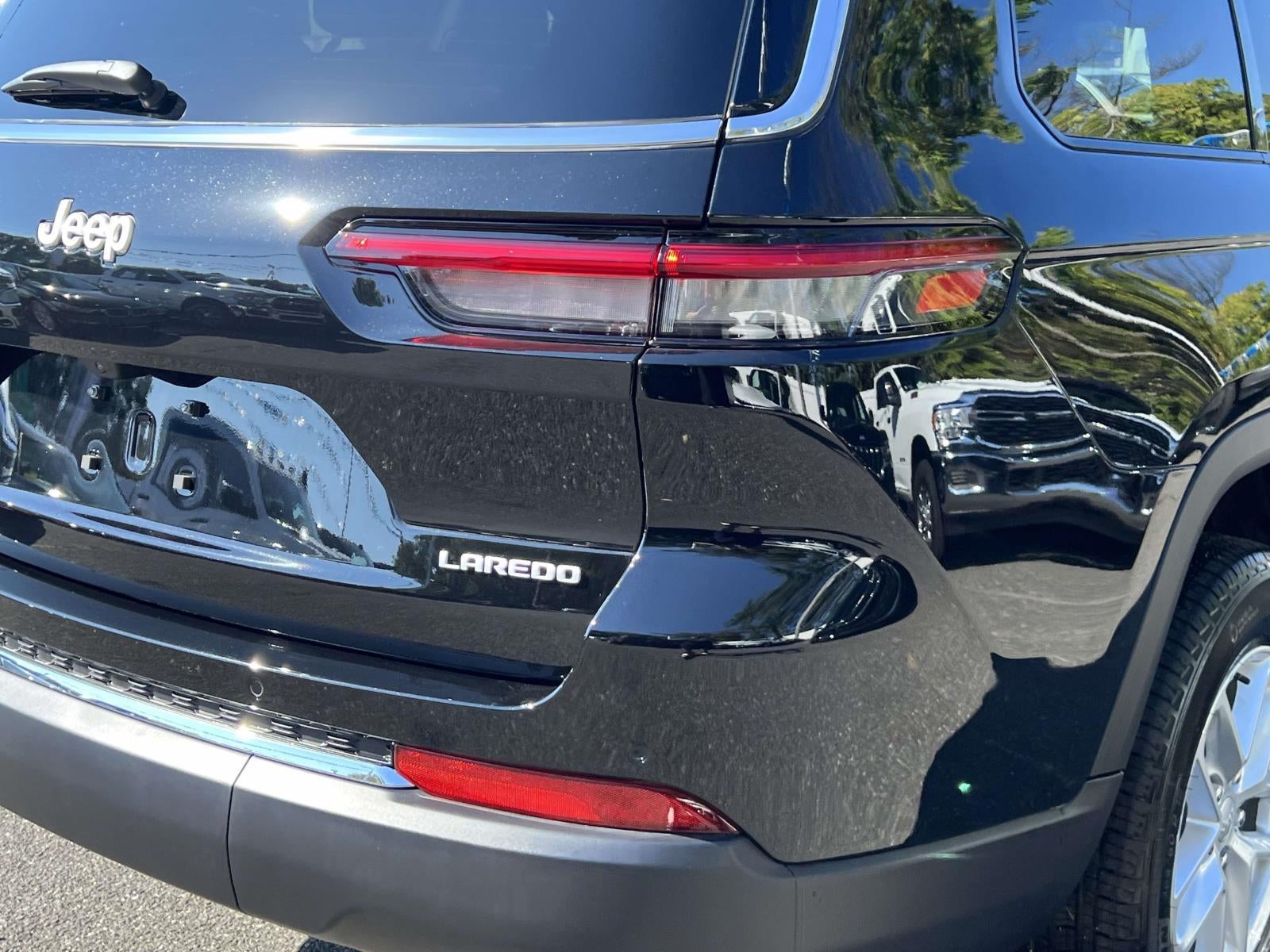 2025 Jeep Grand Cherokee GRAND CHEROKEE L LAREDO X 4X4