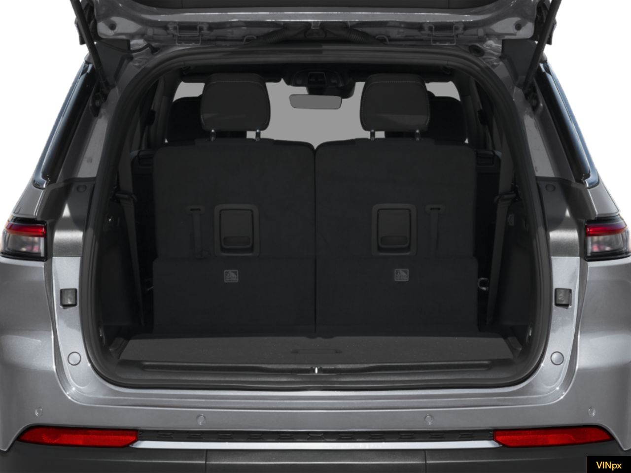 2027 Jeep Grand Cherokee Laredo Altitude