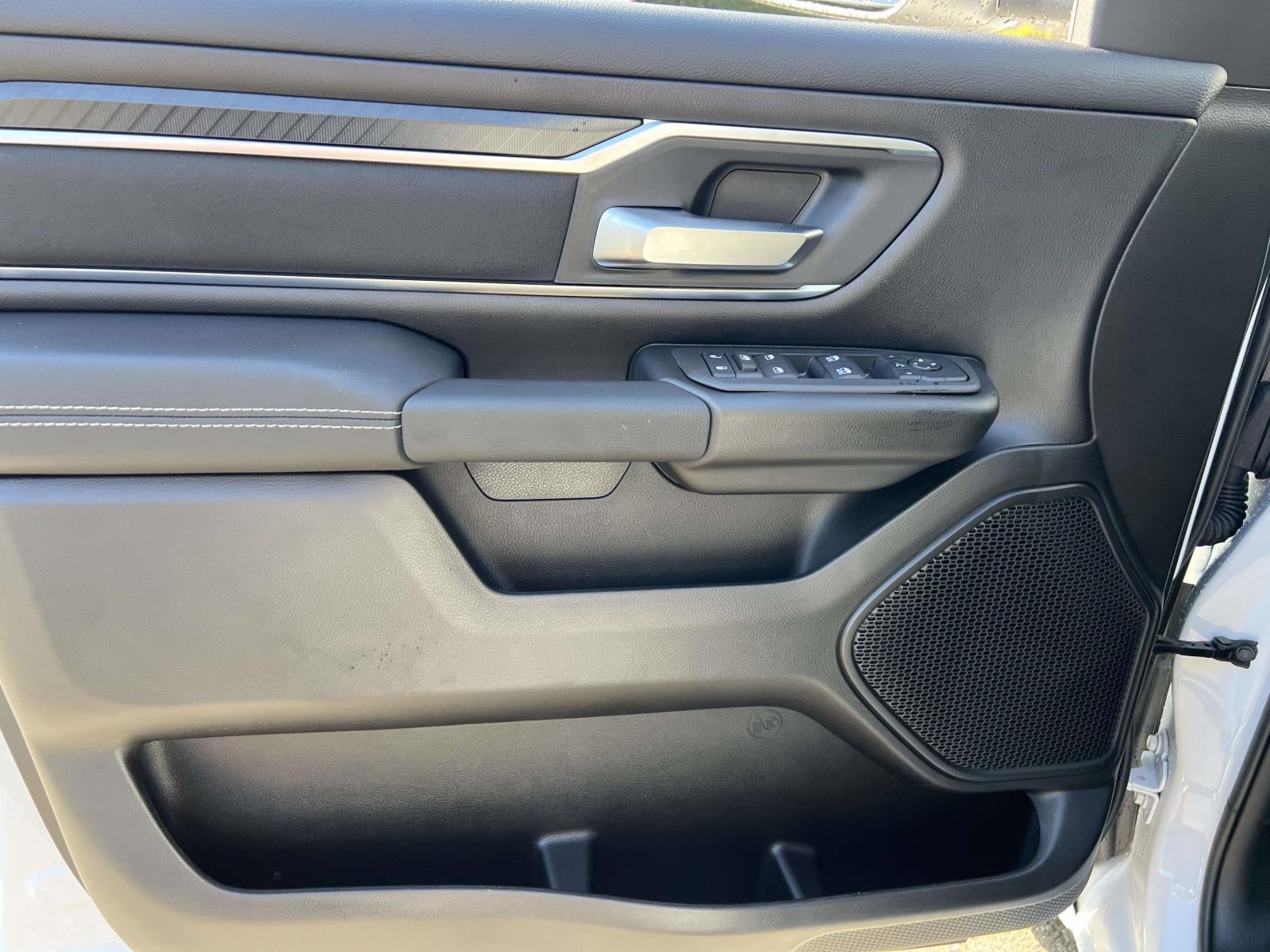 2025 RAM Ram 1500 RAM 1500 BIG HORN CREW CAB 4X4 5'7' BOX