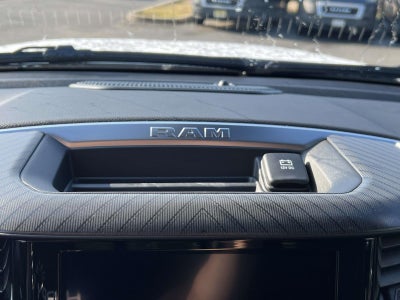 2025 RAM Ram 1500 RAM 1500 BIG HORN CREW CAB 4X4 5'7' BOX