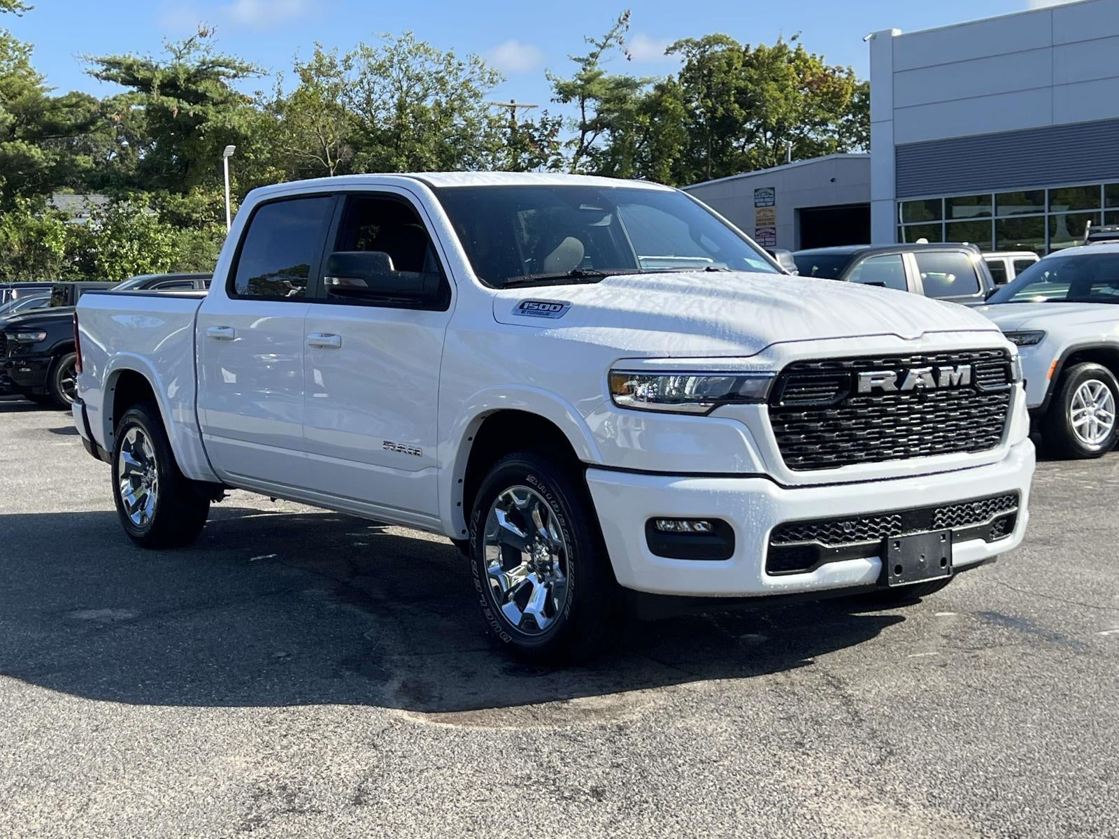 2025 RAM Ram 1500 RAM 1500 BIG HORN CREW CAB 4X4 5'7' BOX