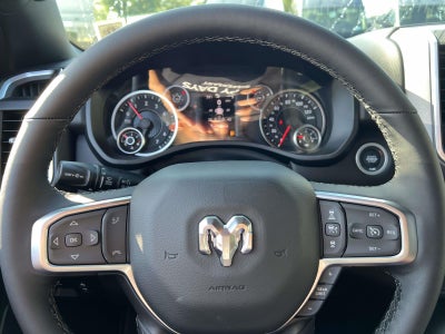 2025 RAM Ram 1500 RAM 1500 BIG HORN CREW CAB 4X4 5'7' BOX