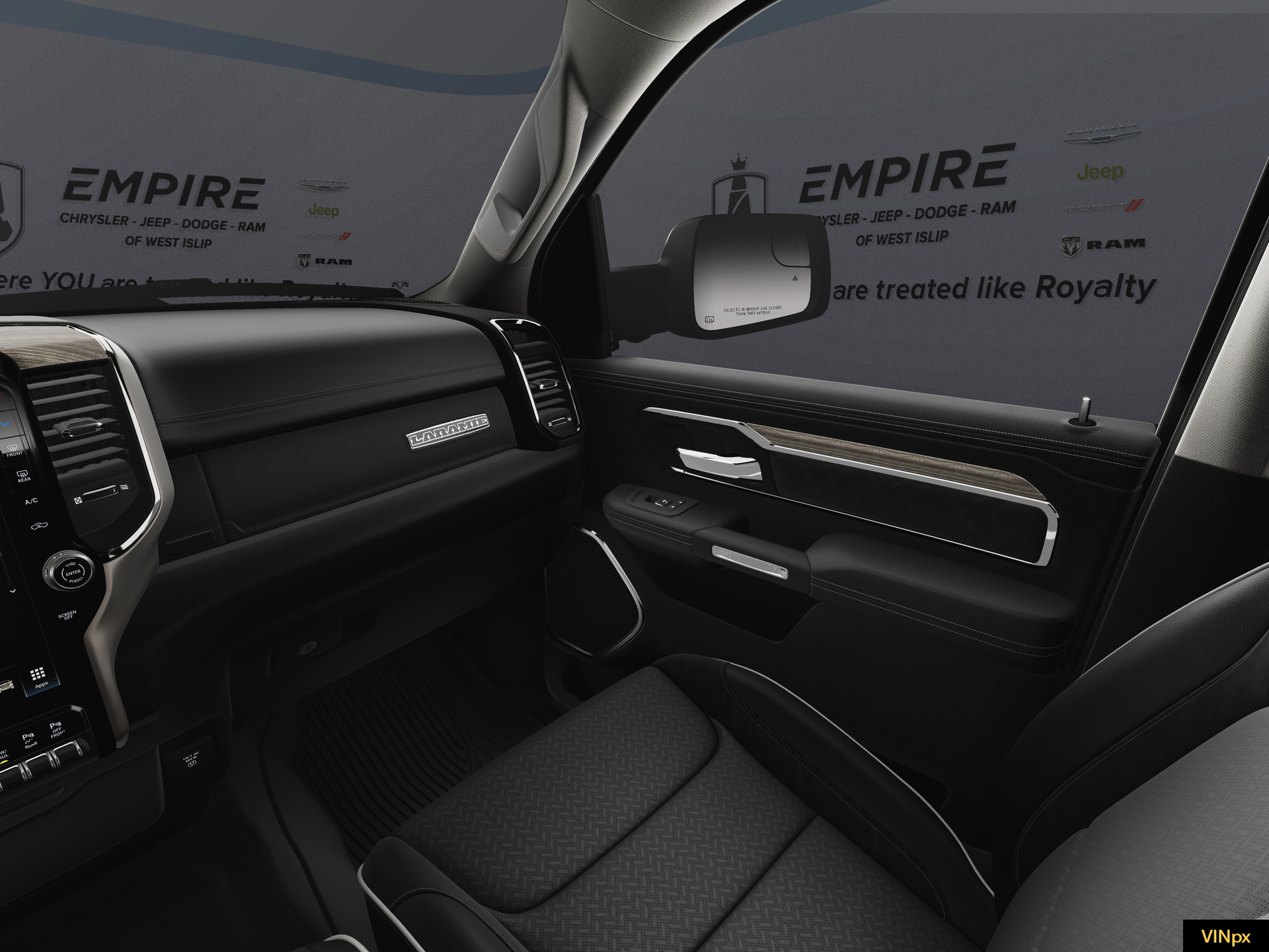 2025 RAM Ram 1500 RAM 1500 LARAMIE CREW CAB 4X4 5'7' BOX