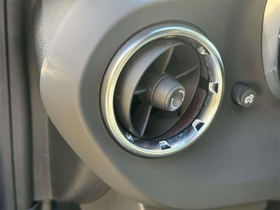 2021 Chevrolet Camaro RWD Coupe 1LS