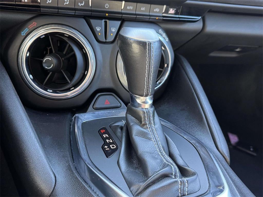 2021 Chevrolet Camaro RWD Coupe 1LS