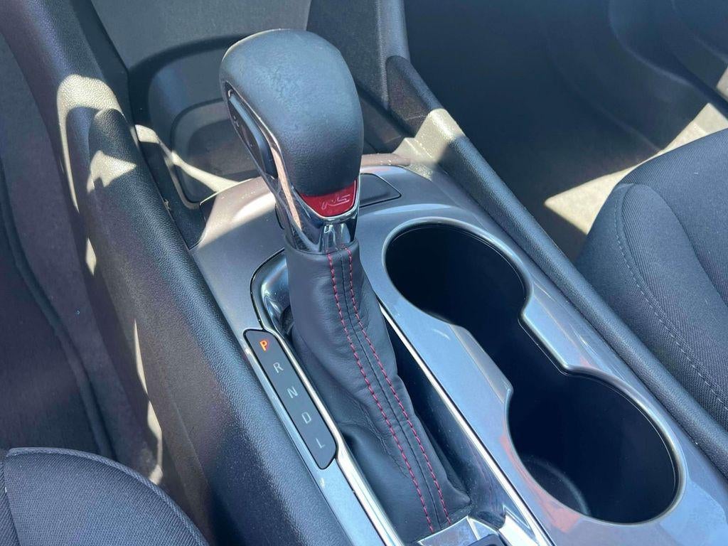 2022 Chevrolet Malibu FWD RS