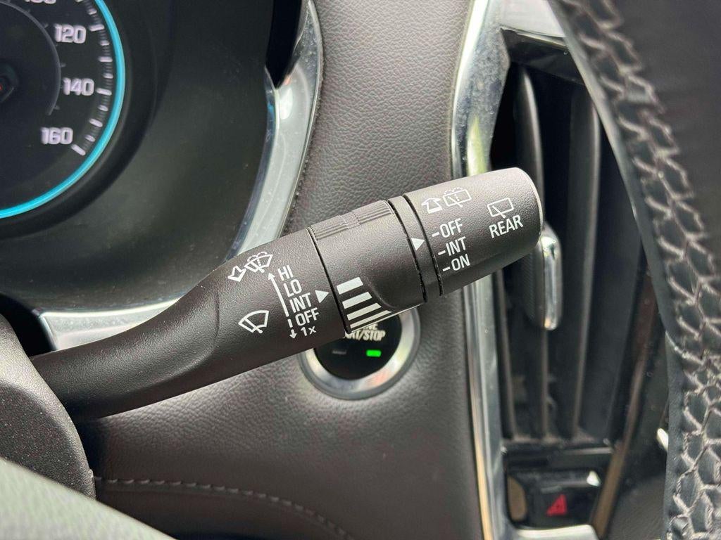 2023 Chevrolet Traverse AWD LT Cloth