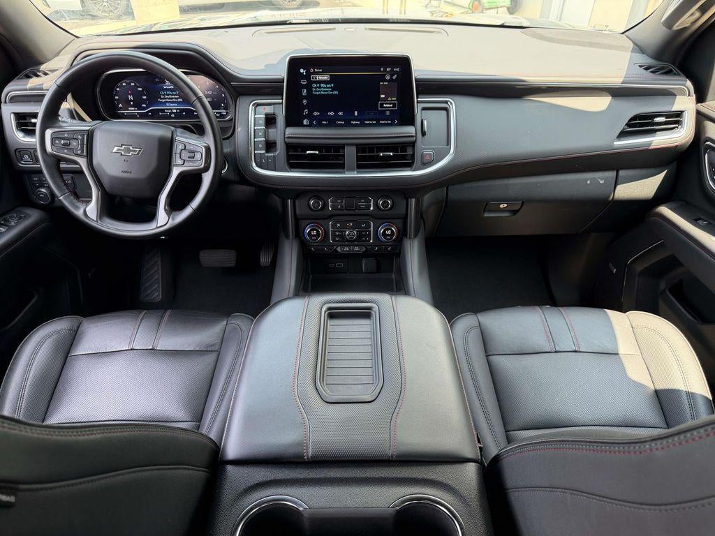 2024 Chevrolet Suburban 4WD RST