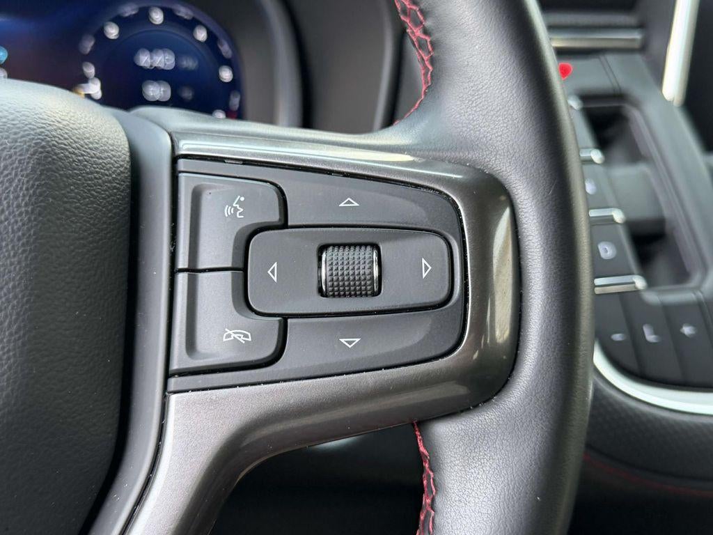 2024 Chevrolet Suburban 4WD RST