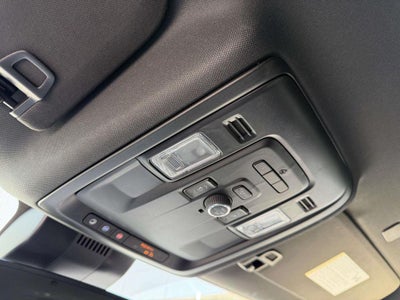 2024 Chevrolet Suburban 4WD RST
