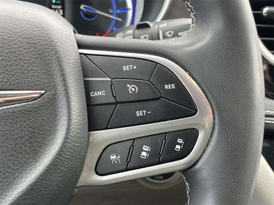 2022 Chrysler Pacifica Hybrid Touring L