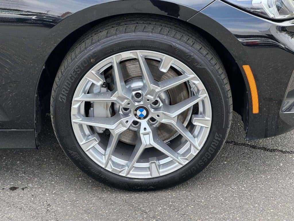 2025 BMW 330i xDrive