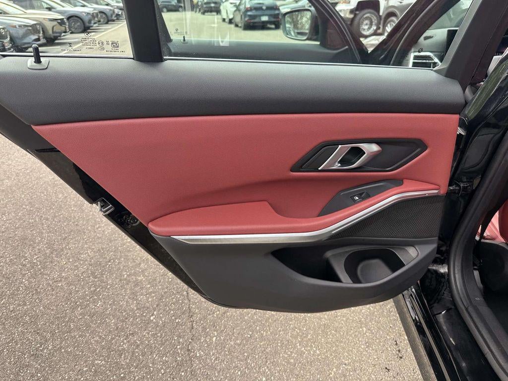 2025 BMW 330i xDrive