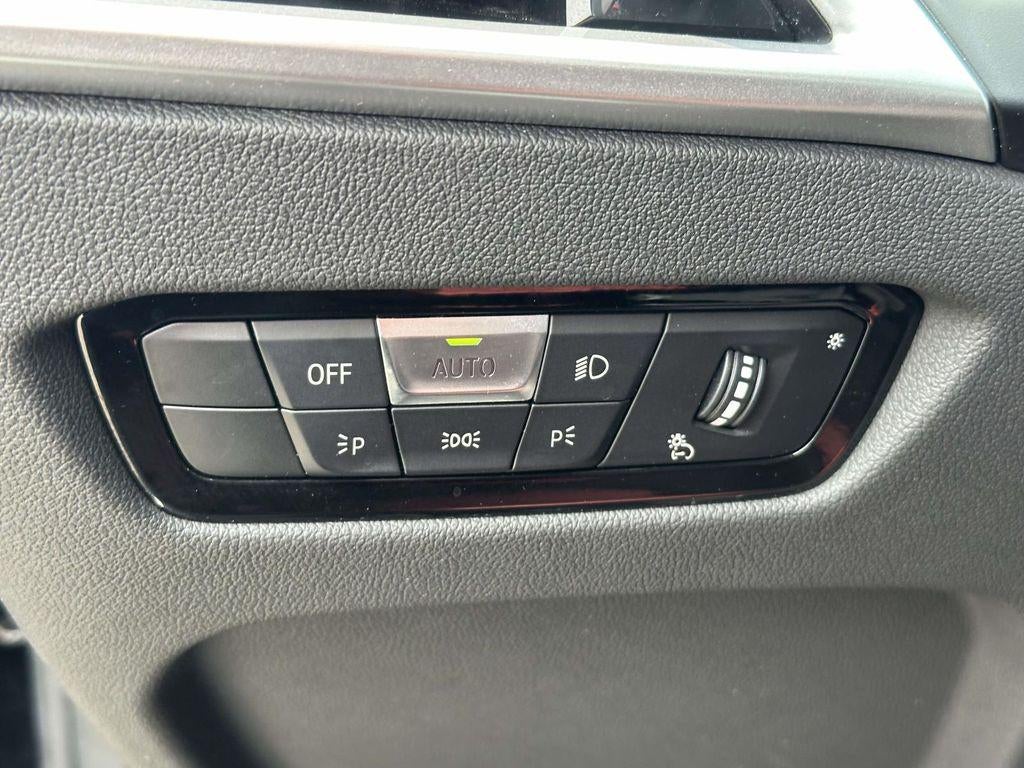 2025 BMW 330i xDrive