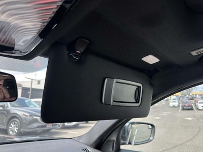 2025 BMW 330i xDrive