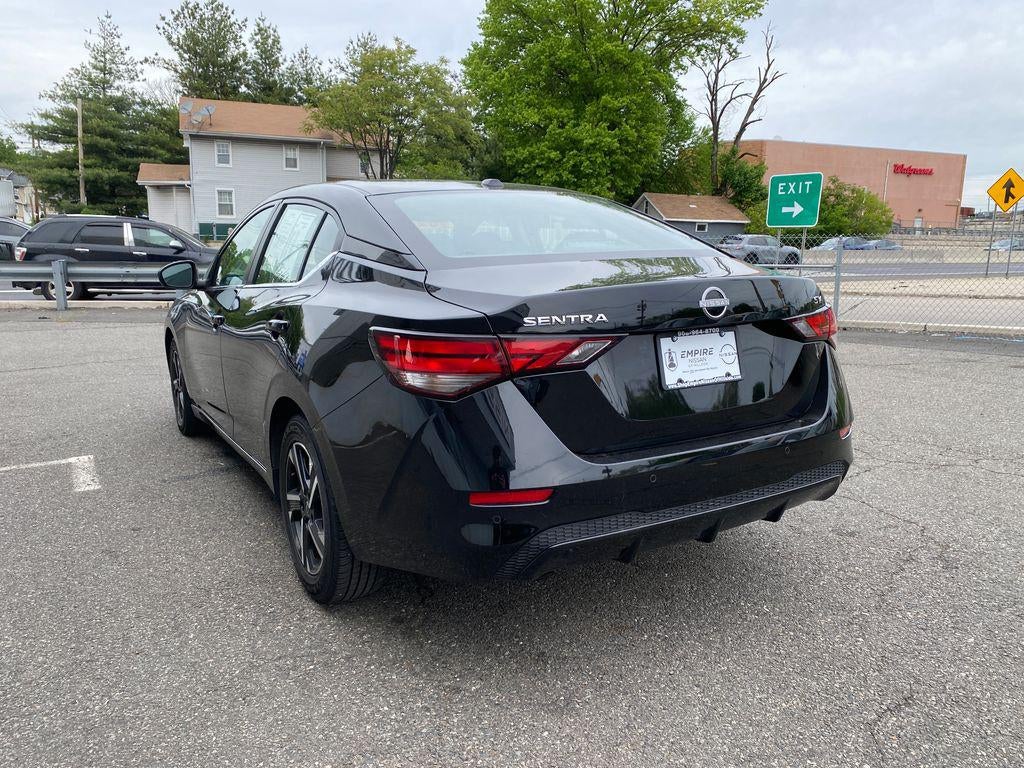 2024 Nissan Sentra SV Xtronic CVT