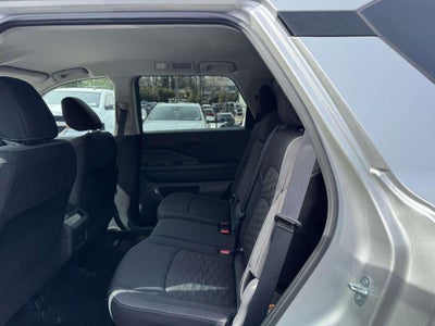 2024 Nissan Pathfinder SV 4WD