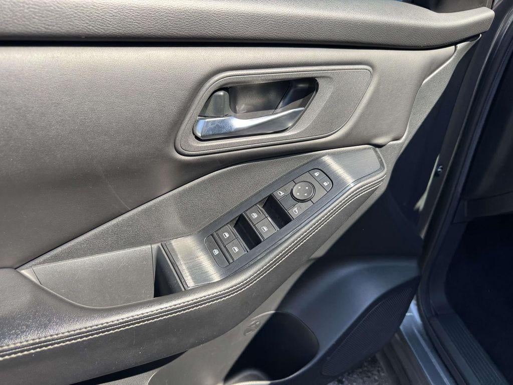 2024 Nissan Rogue SV Intelligent AWD