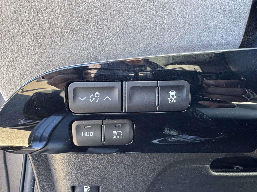 2017 Toyota Prius Four