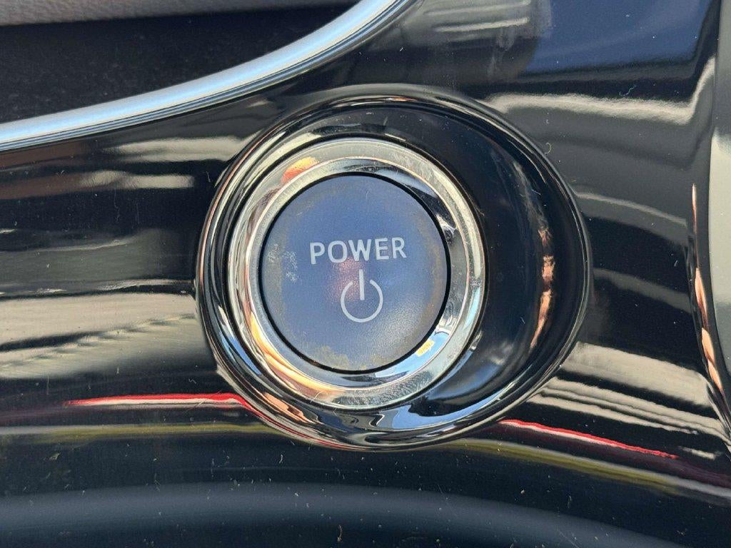 2017 Toyota Prius Four