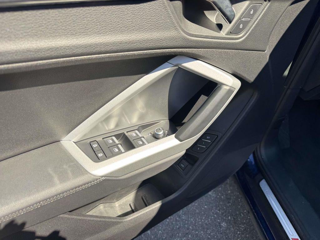 2022 Audi Q3 Premium 45 TFSI S line quattro Tiptronic